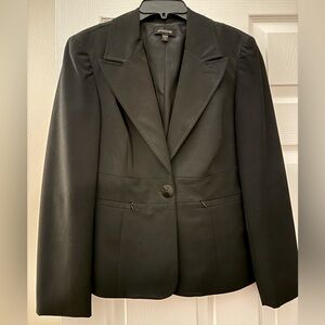 🖤 Black Fitted Blazer